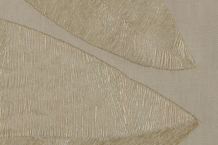 2023 - Hoja de hule, Textil, Bordado sobre lino, 44 x 65 cm
